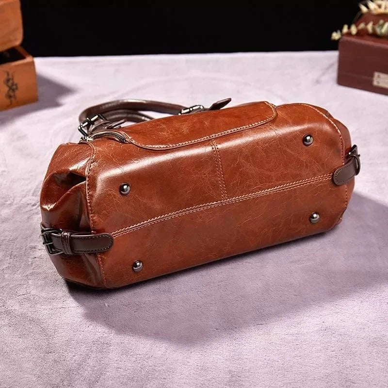Urška | Elegantna usnjena torba