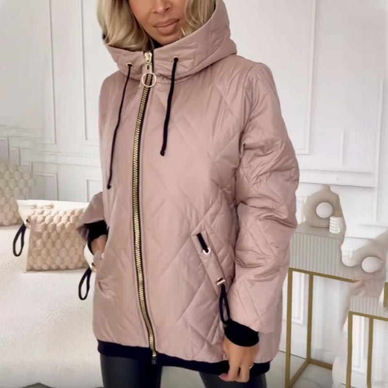 Suzan | Topel in moderen plašč